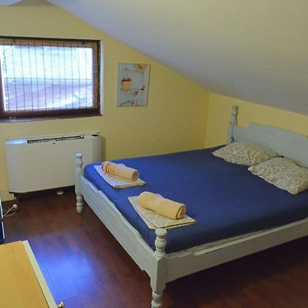 Hostel Bed N Beer Beograd Eksteriør billede